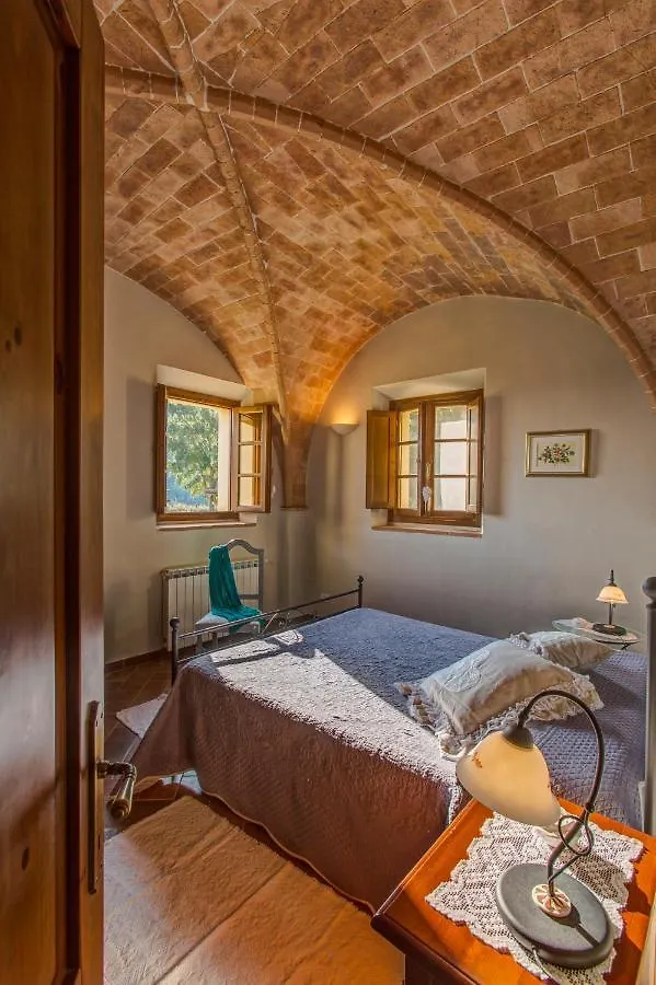 La Grotta Dell'Eremita Villa Gambassi Terme Italië